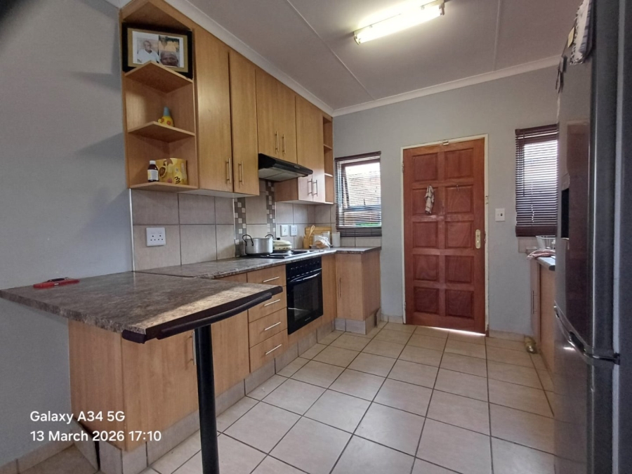 2 Bedroom Property for Sale in Meiringspark North West